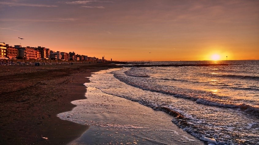 Ein Bild vom Strand und Meer