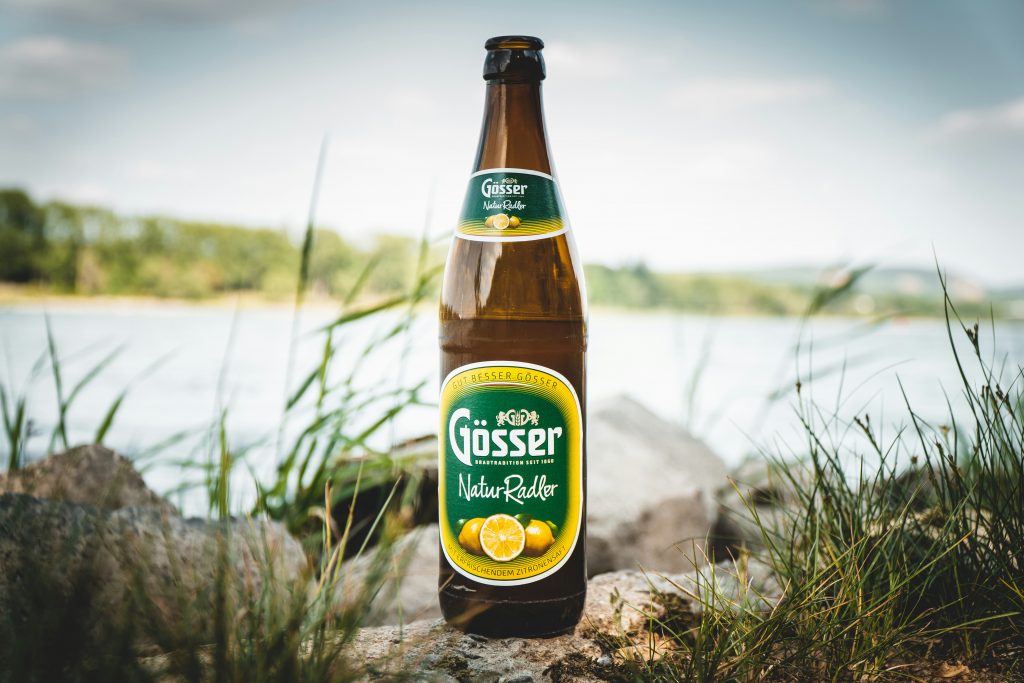 Ein Bild einer Flasche Gösser Naturradler